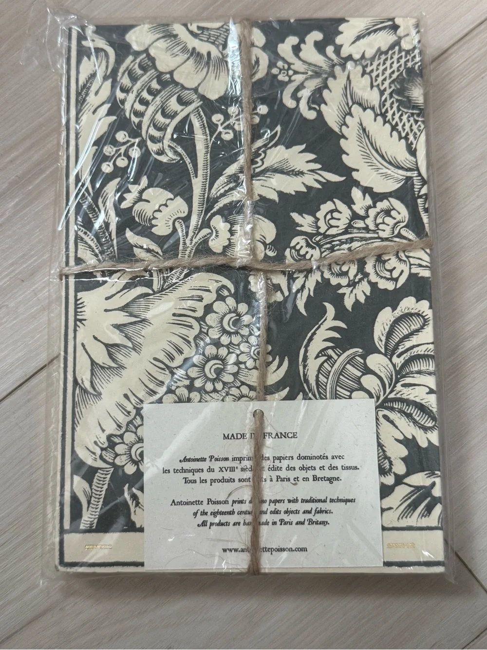 NWT Antoinette Poisson 59C Grands Pavots French Domino Paper Notebook France